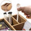 Organisateur de bar à café en bois avec tiroirs et compartiments pour dosettes de café, tasses et condiments - Solution de rangement tout-en-un pour votre station de café