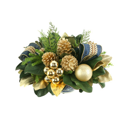 Magnolia Arrangement