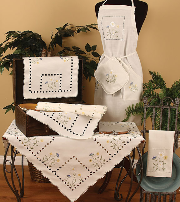 Chemin de table nappe brodéed Wehr