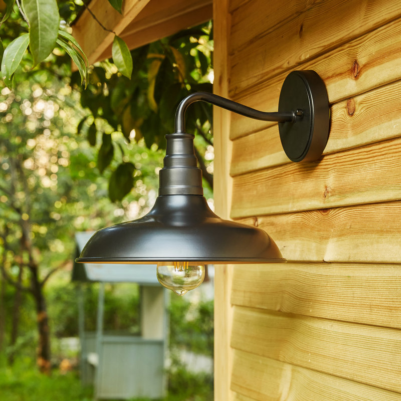 Sena Outdoor Barn Light, Matte Black