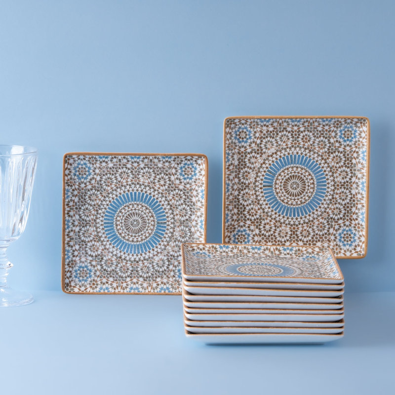 Assiette carrée en porcelaine de qualité supérieure avec pied Juliet de Croisière 10,6 x 10,6 po.