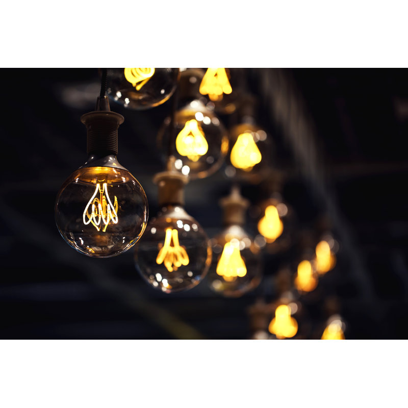 Lighting Lighting Macro par Toniflap - Photographie sur toile tendue, L 36 po x H 24 po