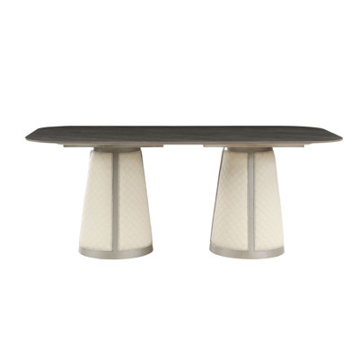 Table de salle à manger à finition champagne avec plateau en pierre frittée et base en bois composite