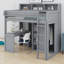Lit mezzanine en bois avec plusieurs tablettes de rangement et garde-robe-77279800