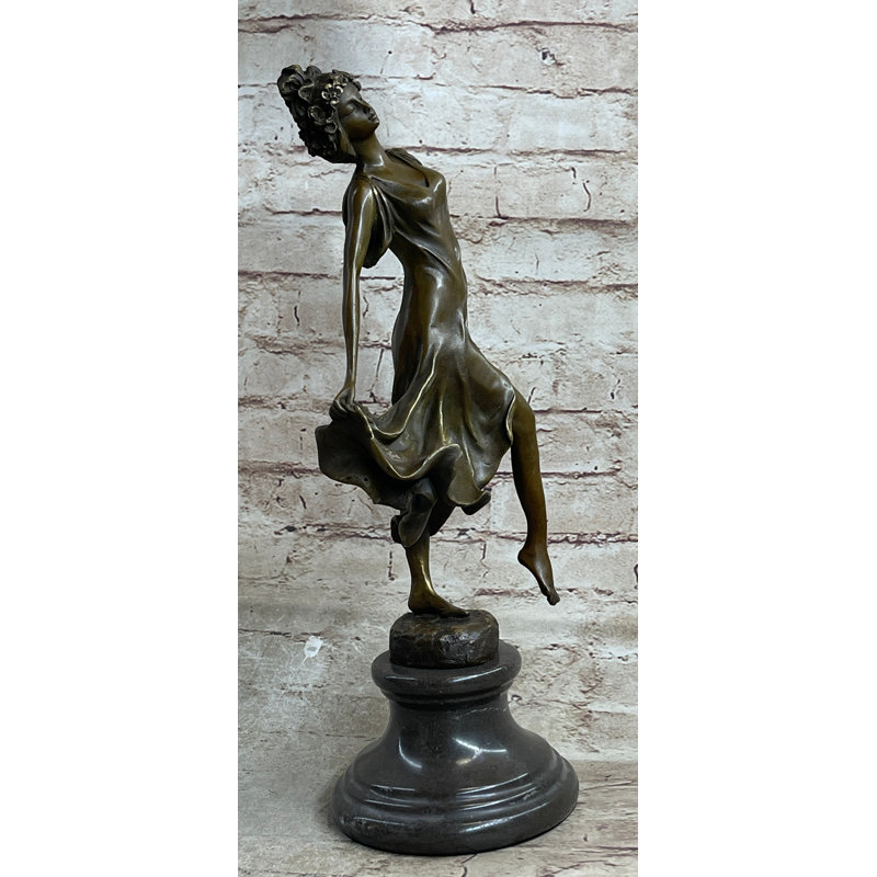 Figurines et sculptures