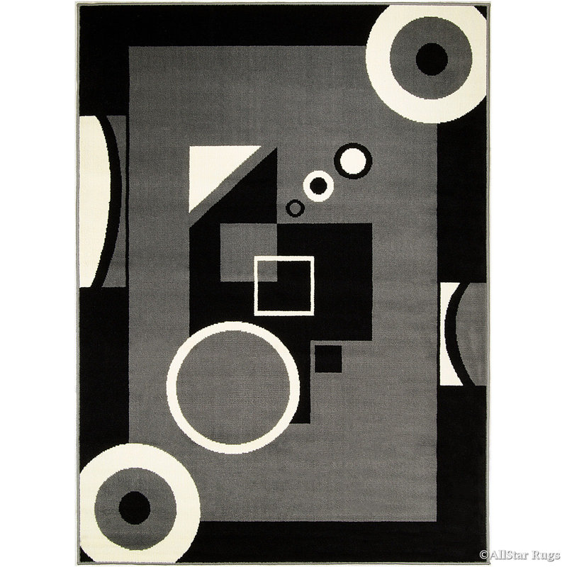 Geometric Indoor Rug, 3'9" x 5'1"