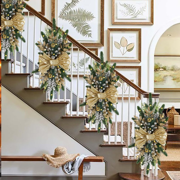 Pre lit christmas wreaths cordless