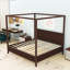 Lit plateforme à baldaquin en bois avec tête de lit-129390597-129390598