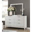 Commode de finition blanche antique avec tiroirs de rangement