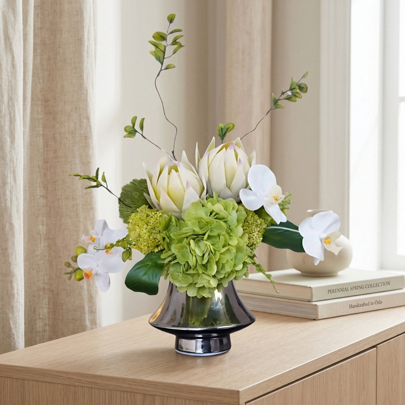 Bouquet artificiel vert élégant - Hortensia avec vase