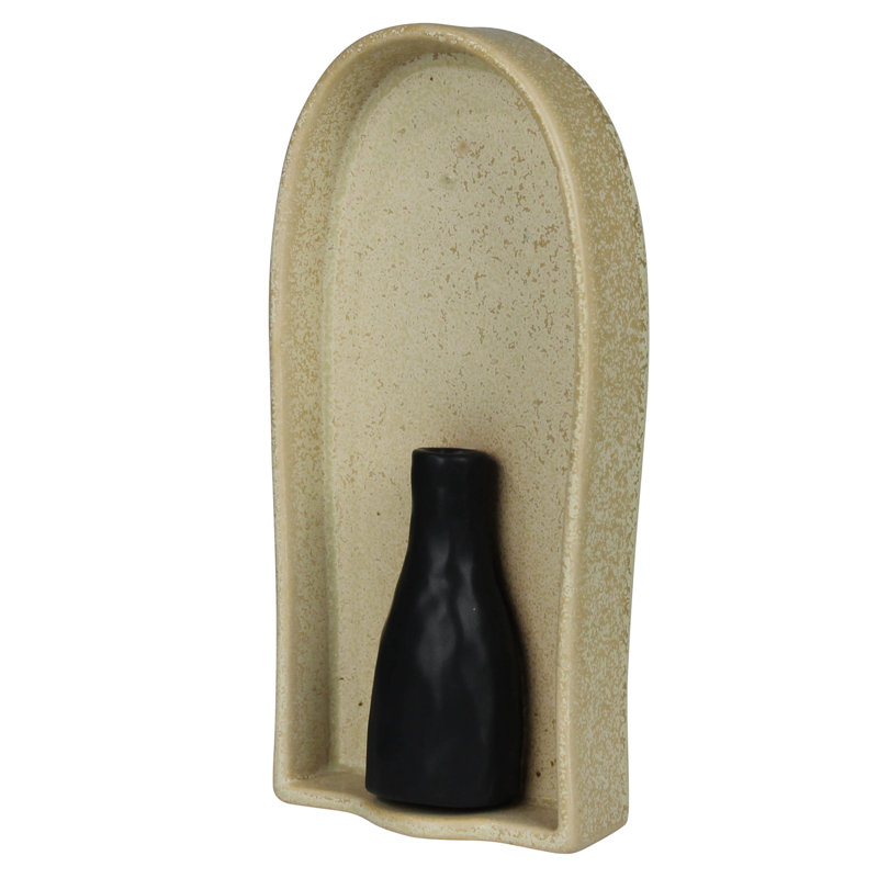 Nicho avec vase, céramique