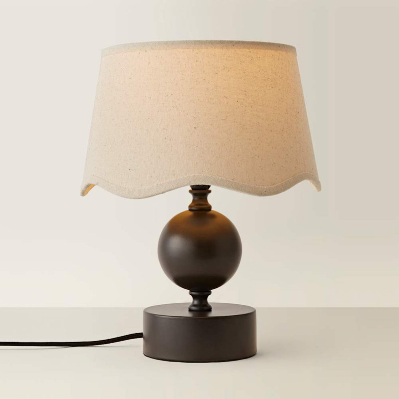 Coelho Metal Table Lamp