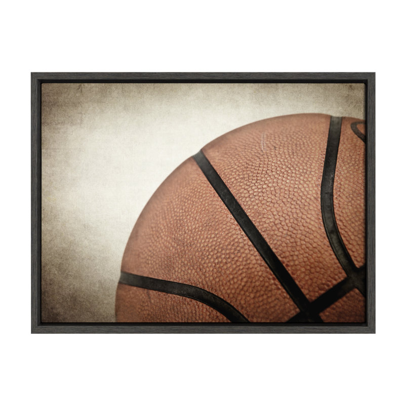 «Vintage Basketball Quarter» par Saint and Sailor Studios, reproduction d'art sur toile encadrée