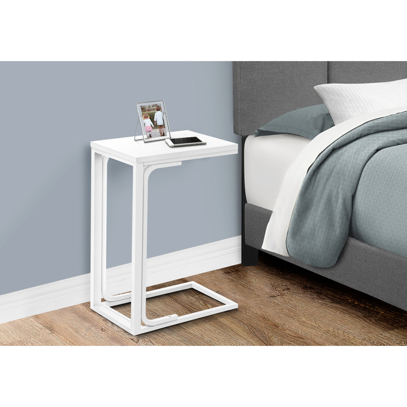 Table moderne en stratifié blanc - Ajoute une touche contemporaine à la chambre à coucher