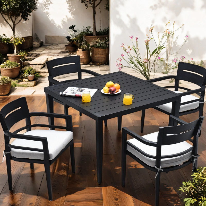 Table de patio carrée en aluminium 40 po x 40 po - Noir braise, légère, antirouille, look contemporain pour l'extérieur, élégante, design