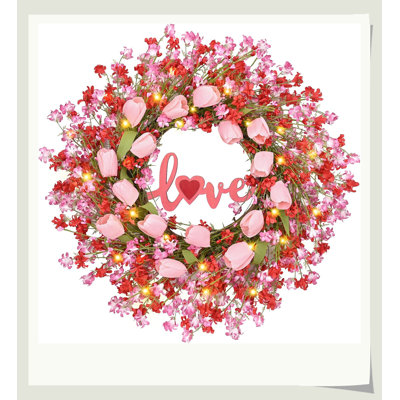 Couronne de tulipe rose Hikma 22 po, base de vigne en baies de fleurs en soie, cadeau de décoration multi-vacances nécessitant peu d'entretien pour les proches