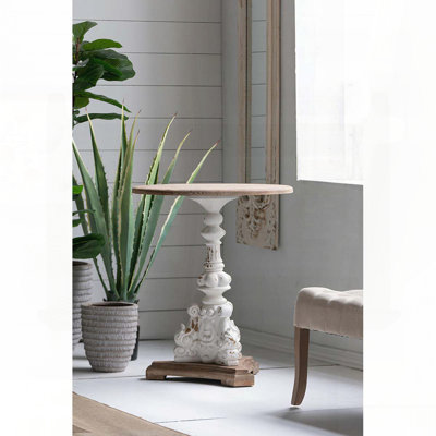 Table d'appoint ronde antique blanche avec base piédestal sculptée - bois de sapin, 26 po