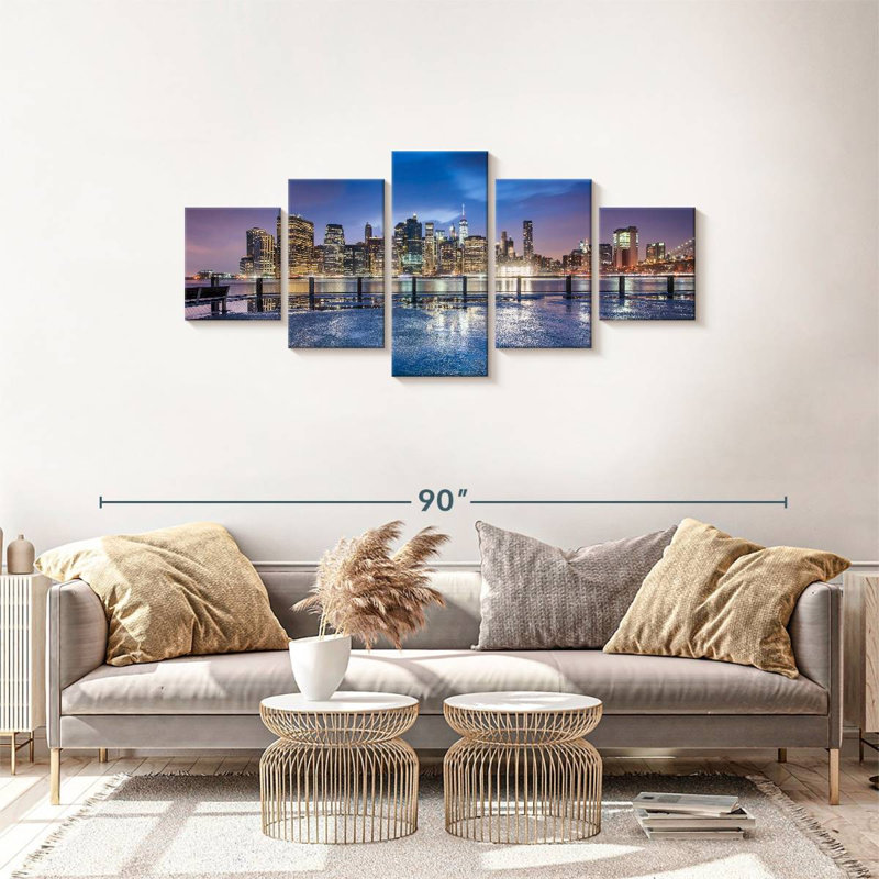  «NYC Skyline At Night», H 30 po x l 68 po