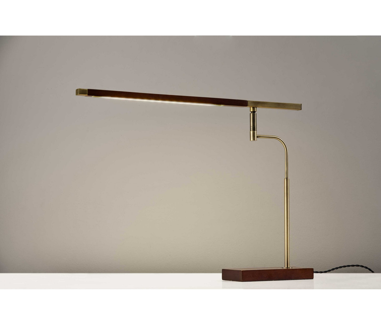 Ryder USB Desk Lamp