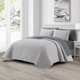 Aurelia Polyester Quilt Set