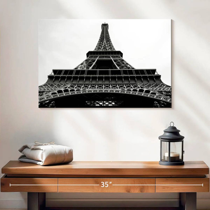 Eiffel Tower Lilie, 16" H x 24" W