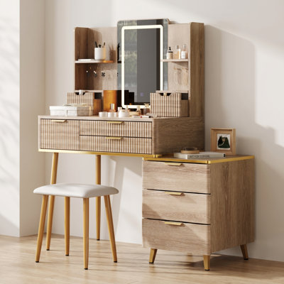 Meuble-lavabo compact avec rangement intégré et pieds en épingle à cheveux en métal