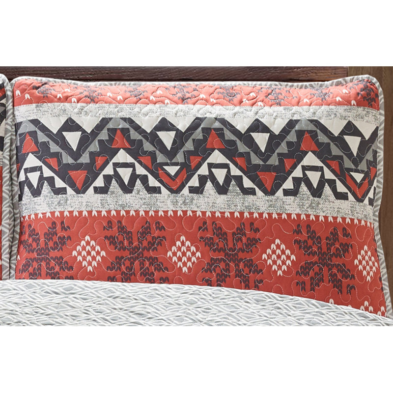 Polyester Chevron / Zig Zag Quilt, Twin Quilt + 1 Sham + 1 Throw Pillow