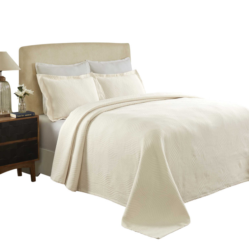 Blue Nile Mills Cotton Sateen Coverlet, King Coverlet + 2 King Pillowcases, Ivory