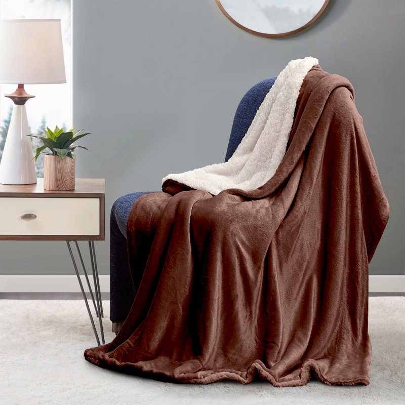 Hanae Sherpa Fleece Thick Blanket Bed Throws, Coffee