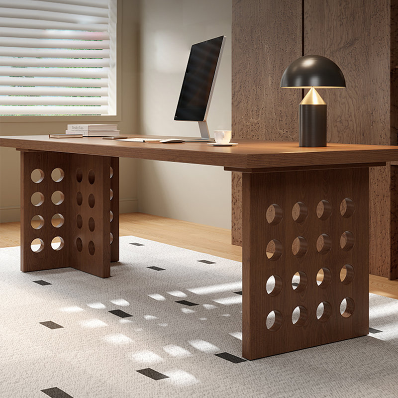 Bureau rectangulaire en bois massif brun noisette, H 29,53 po x l 78,74 po x P 31,5 po
