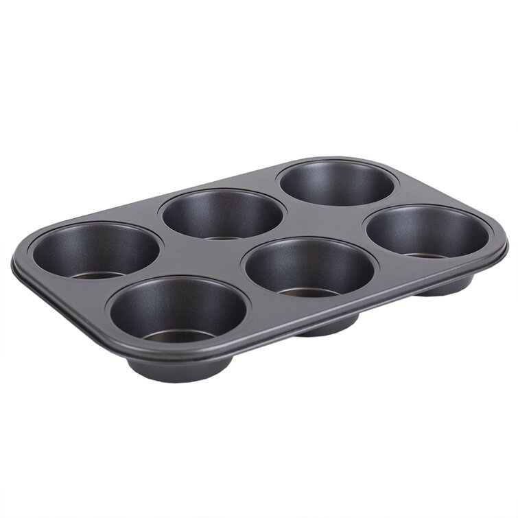 https://assets.wfcdn.com/im/95070685/resize-h755-w755%5Ecompr-r85/7475/74759055/Home+Basics+6+Cup+Non-Stick+Steel+Muffin+Pan+with+Lid.jpg