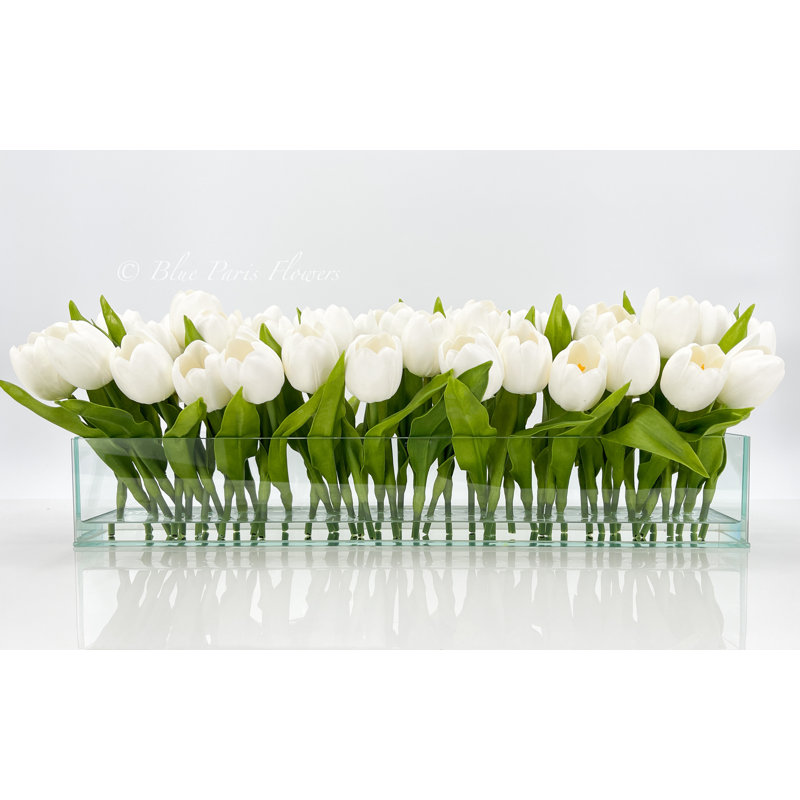 Centre de table tulipes dans un vase