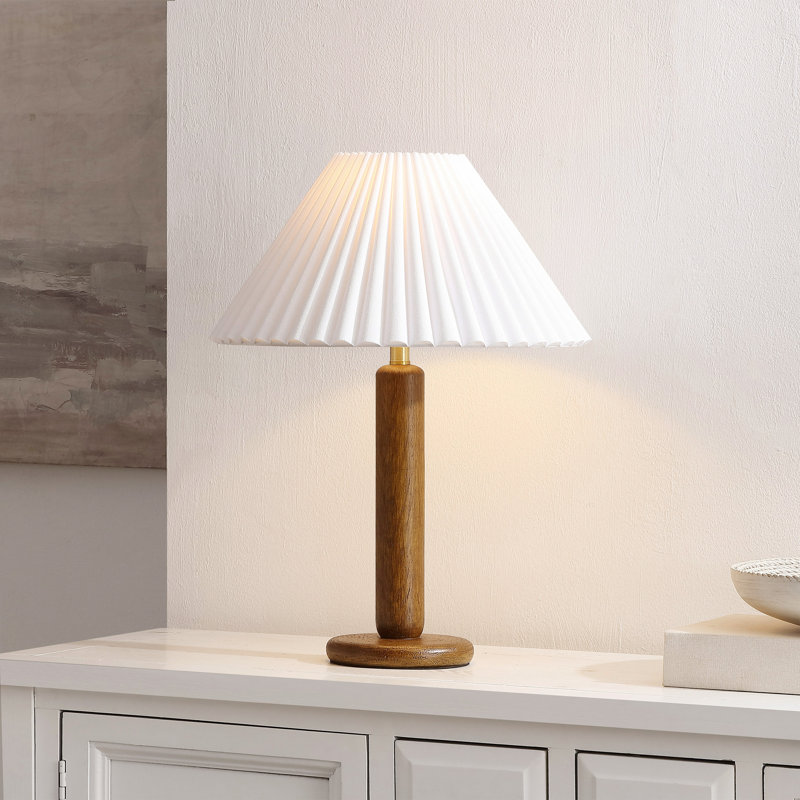 Chelsey Chlo 20" Resin Table Lamp