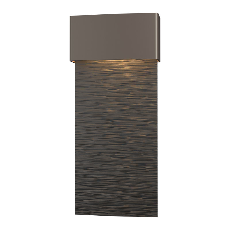 Plafonnier encastré d'extérieur à DEL Stratum, Noir côtier, Fumée noire côtière, H 21,8 po x l 9,5 po x P 3,7 po