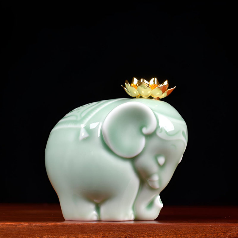 Statue d'éléphant en céramique - Élégant céladon