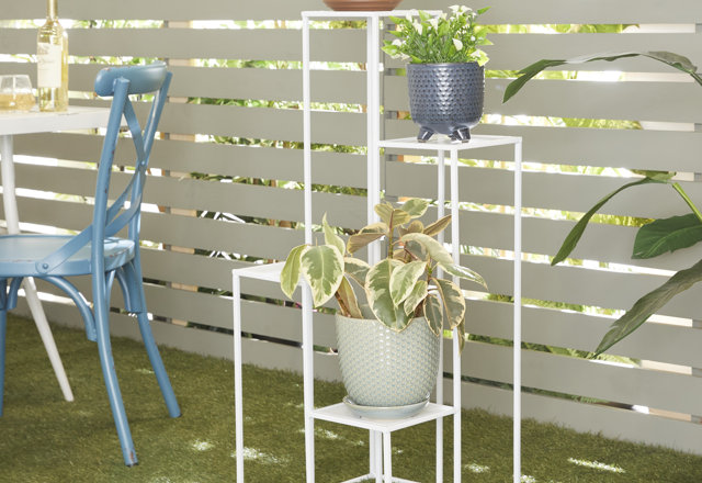 In-Stock Planter Accessories