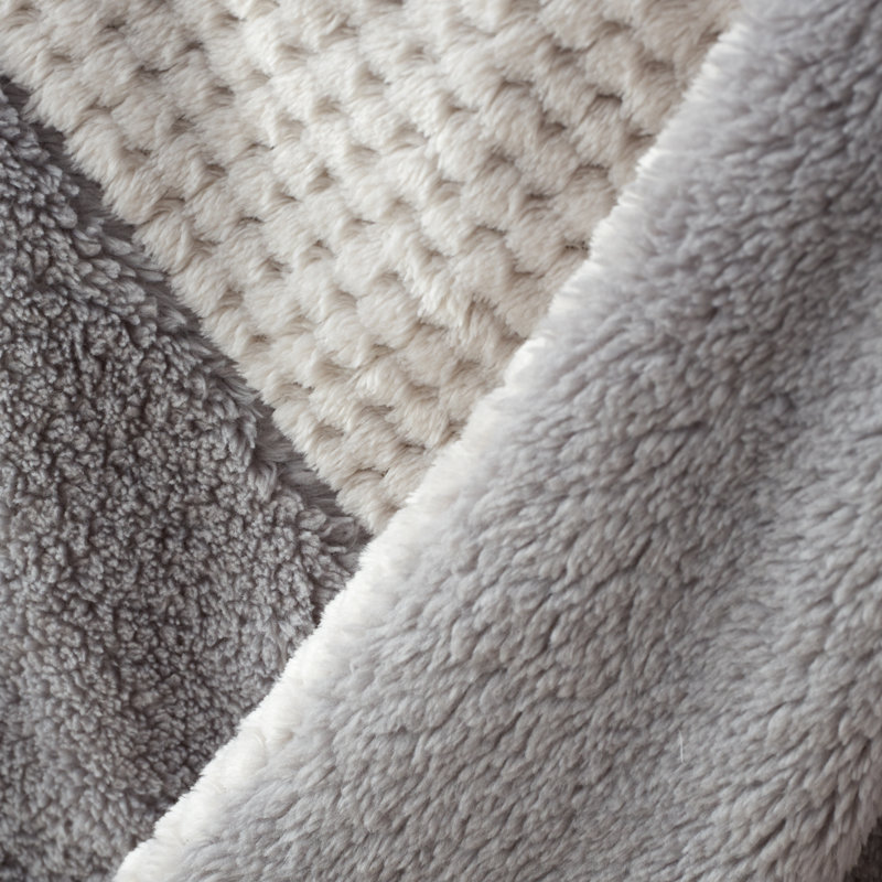 Cosy Larsson Geo Fleece Blanket Throw, Grey