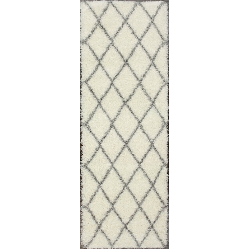 Chaparro Geometric Shag Gray/White Area Rug, Runner 2'8" x 8'