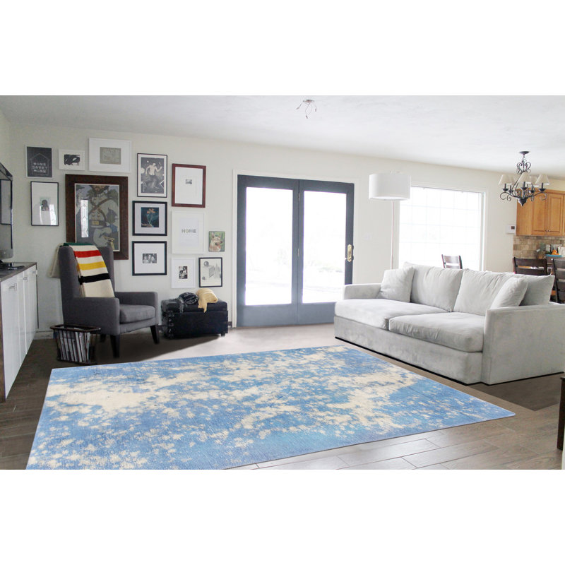 Lahore Hand Knotted Wool Area Rug in Blue/White