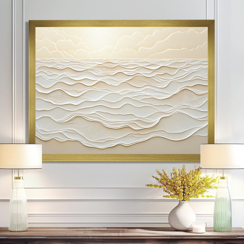 Seaside Dawn I - Coastal Wall Art Living Room, H 30 po x l 40 po, Reproduction encadrée d'une seule photo sans pass, Doré