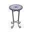 Table d'appoint de patio bleue et noire avec structure courbée élégante - plateau en céramique pour une utilisation extérieure et intérieure par temps résistant