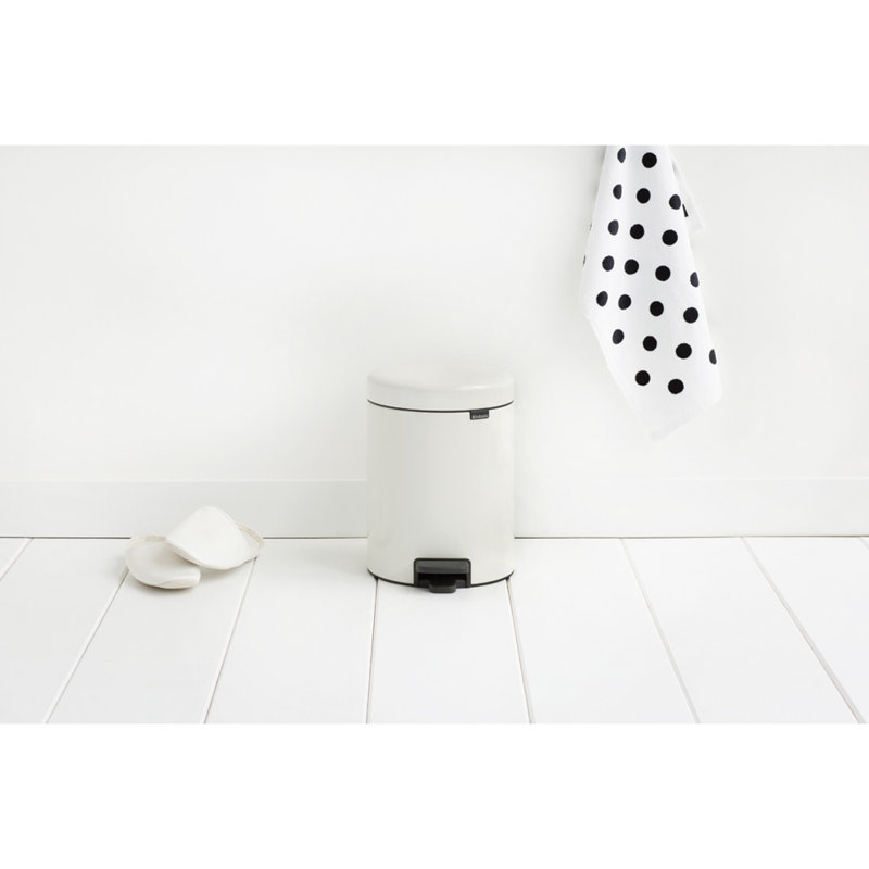 White Plastic and Steel Pedal Trash Can, 1.3 Gallon