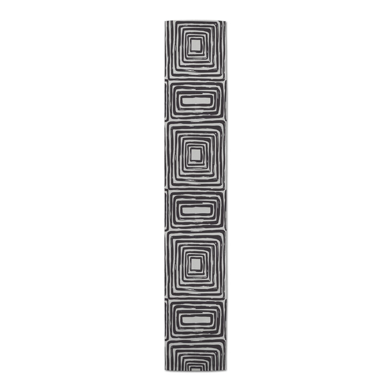 Chemin de table Layered Rectangles, 90 po x 16 po
