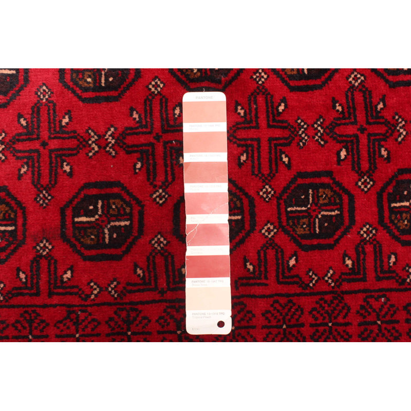 Tapis rouge Teimani 3 pi 8 po x 6 pi 9 po