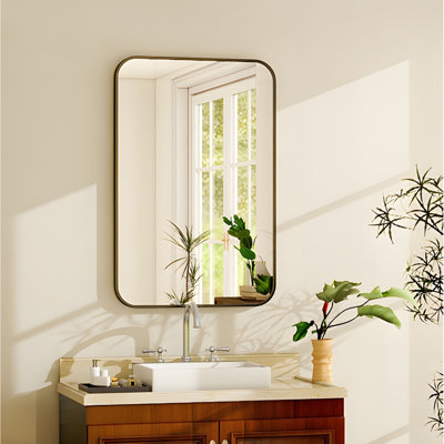 Sleek Rectangular Wall Mirror With Aluminum Frame - Versatile & Modern