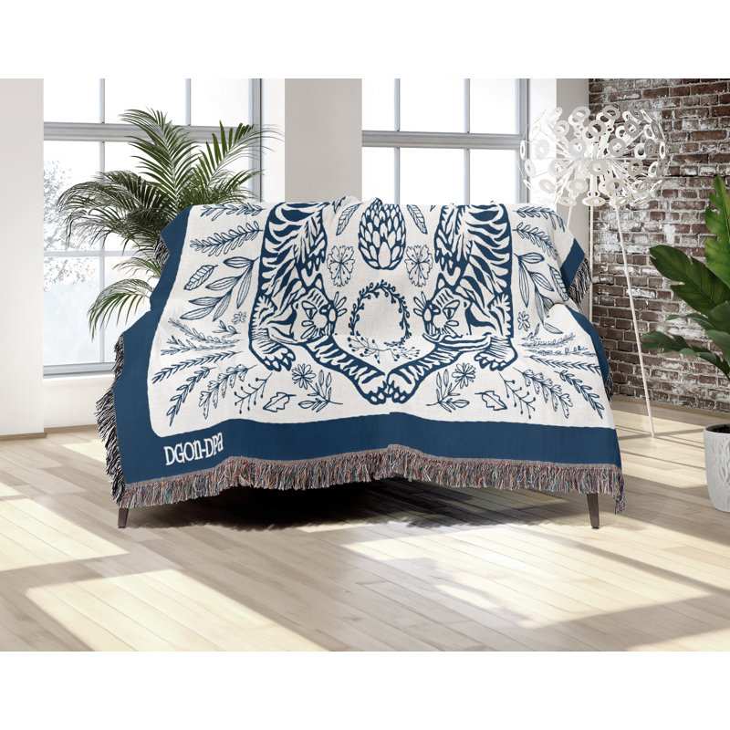 Jeté en mélange de coton Hero Tiger, L 60 po x l 50 po, Bleu / Blanc cassé