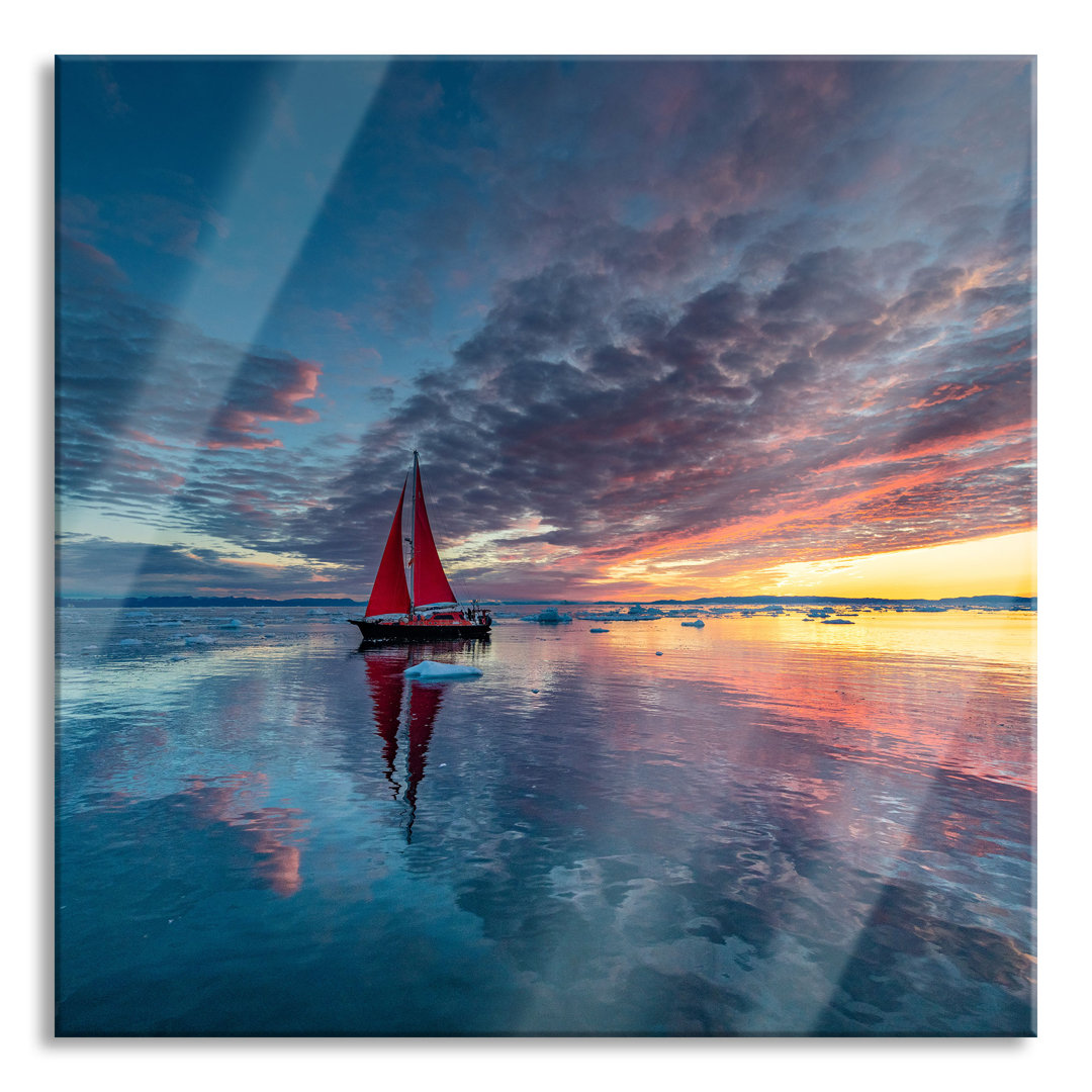 Ungerahmtes Foto auf Glas "Lonely Sailboat at Dusk"