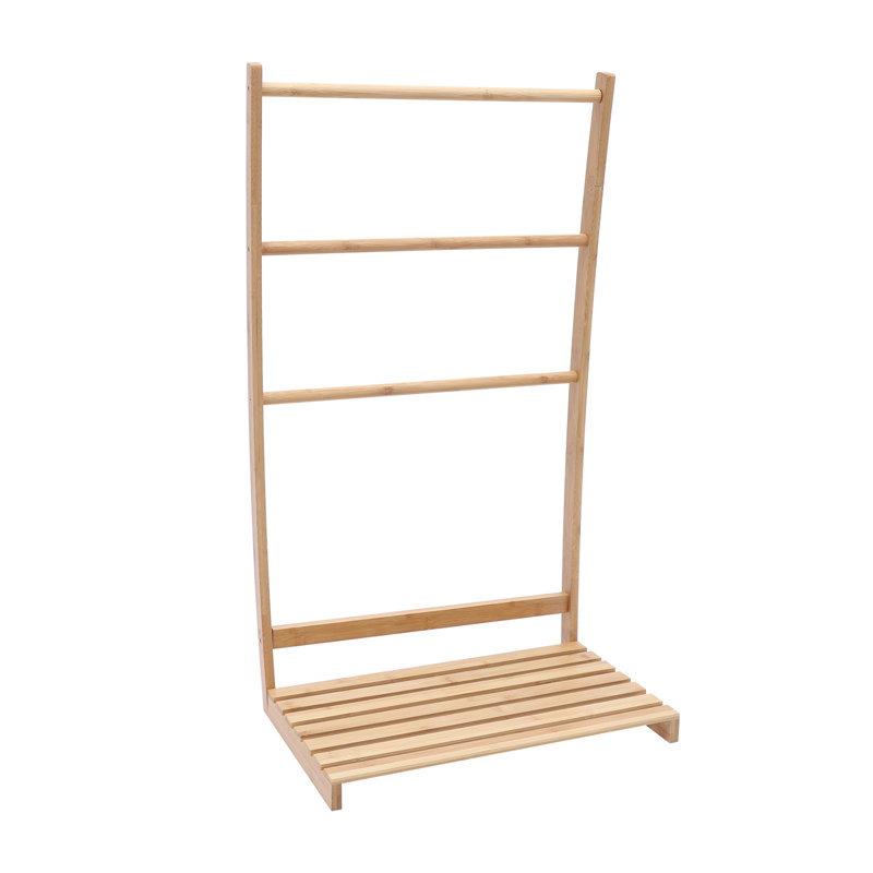 Porte-serviettes sur pied en bambou