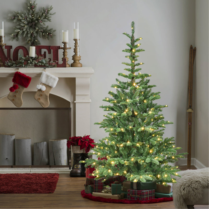 Arbre de Noël illuminé 8 pi avec 500 lumières DEL blanc chaud, 1307 pointes PE + PVC, aspect réaliste en couches, base en bois unique - arbre de Noël artificiel complet pour la décoration intérieure