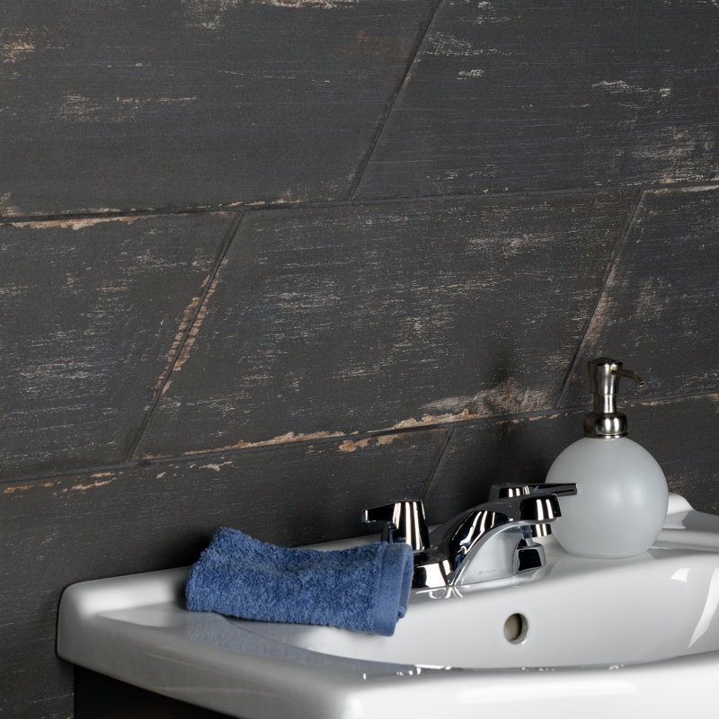 Retro Naveta 7" x 16" Porcelain Wall & Floor Tile, Negre